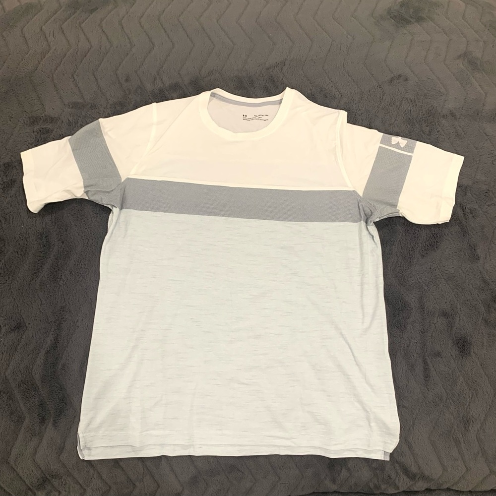 Under Armour HeatGear Short Sleeve T-Shirt – Size 2XL